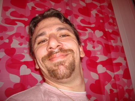 vain ne cachant pas sa joie ^^